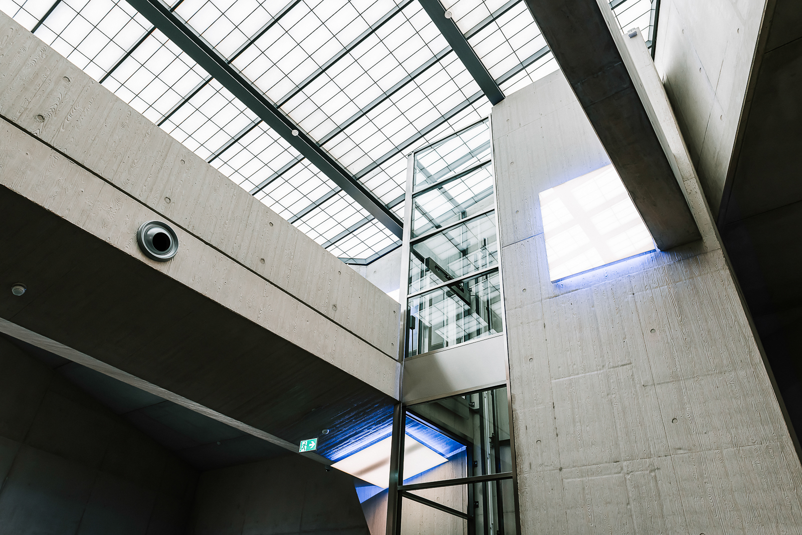 Luxembourg High Security Hub - Stunning building